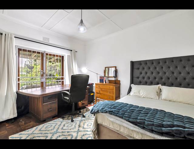 3 BEDROOM HOUSE FOR SALE IN WESTDENE